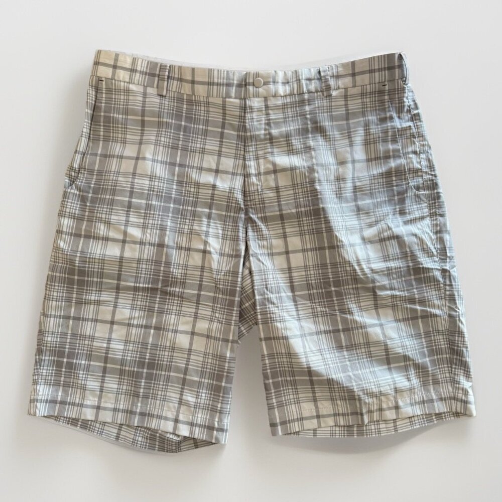 Nike Golf Tour Performance Shorts Mens 38 Gray White‎ Plaid Athleisure Resort